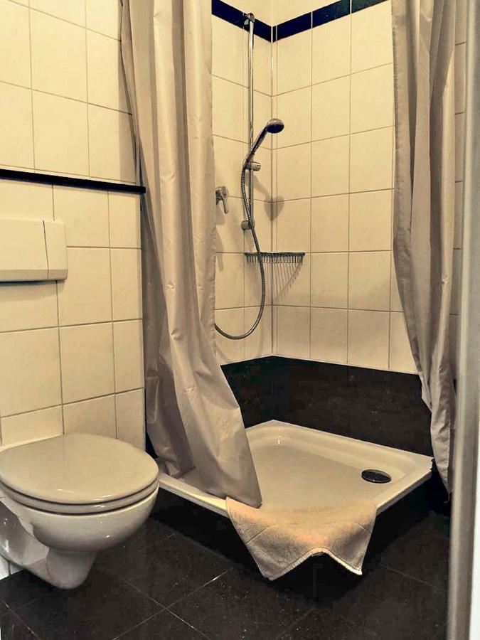 Ferien-Messe-Handwerker- Apartment Bensberg Μπέργκις Γκλάντμπαχ Εξωτερικό φωτογραφία